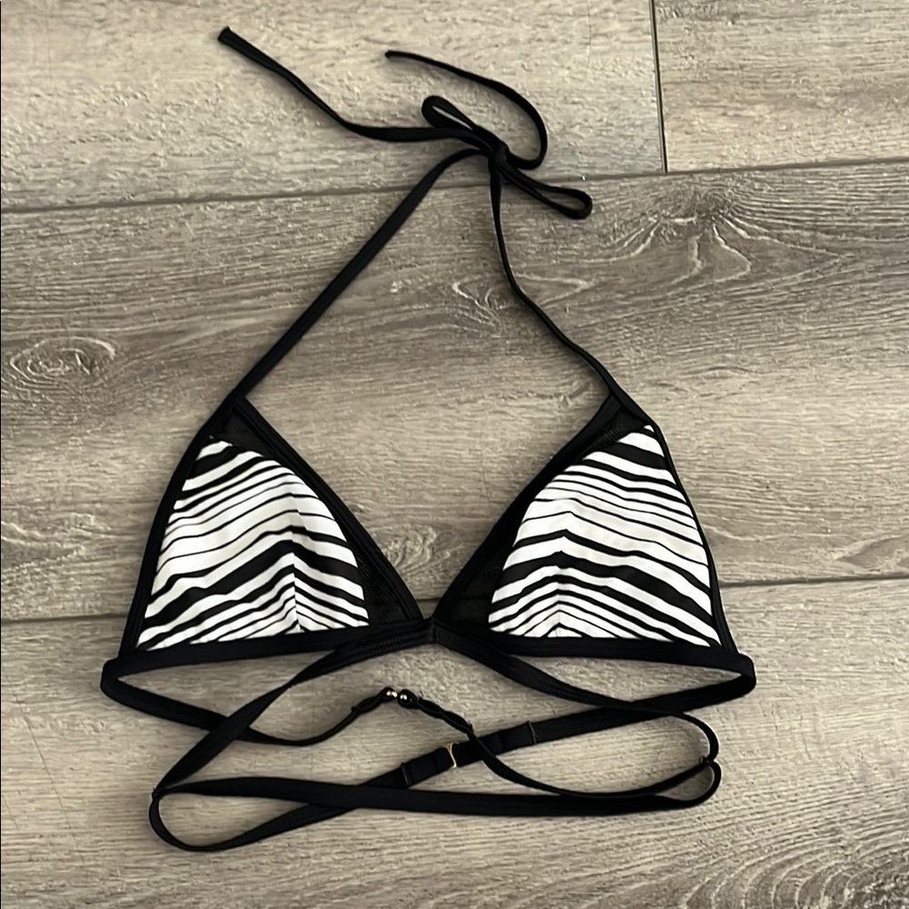 Victoria's Secret Black and White Zebra Bikini Top small